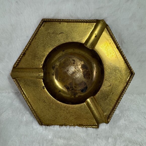 Vintage Hexagonal Brass Ashtray From India Rope design Mid-Century Modern - Picture 2 of 9